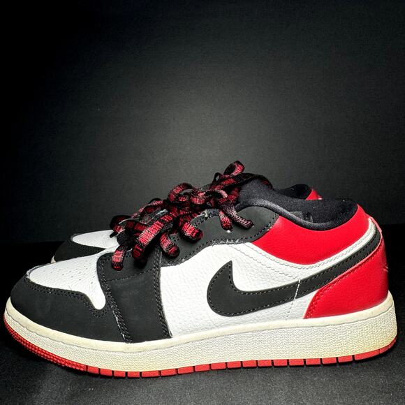 Nike Air Jordan 1 Low GS Black Toe Men's Shoes  - Size 7 - Picture 8 of 8